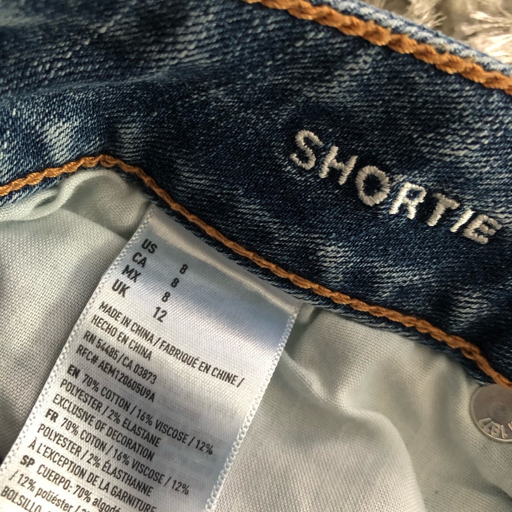 American Eagle shortie shorts size 8